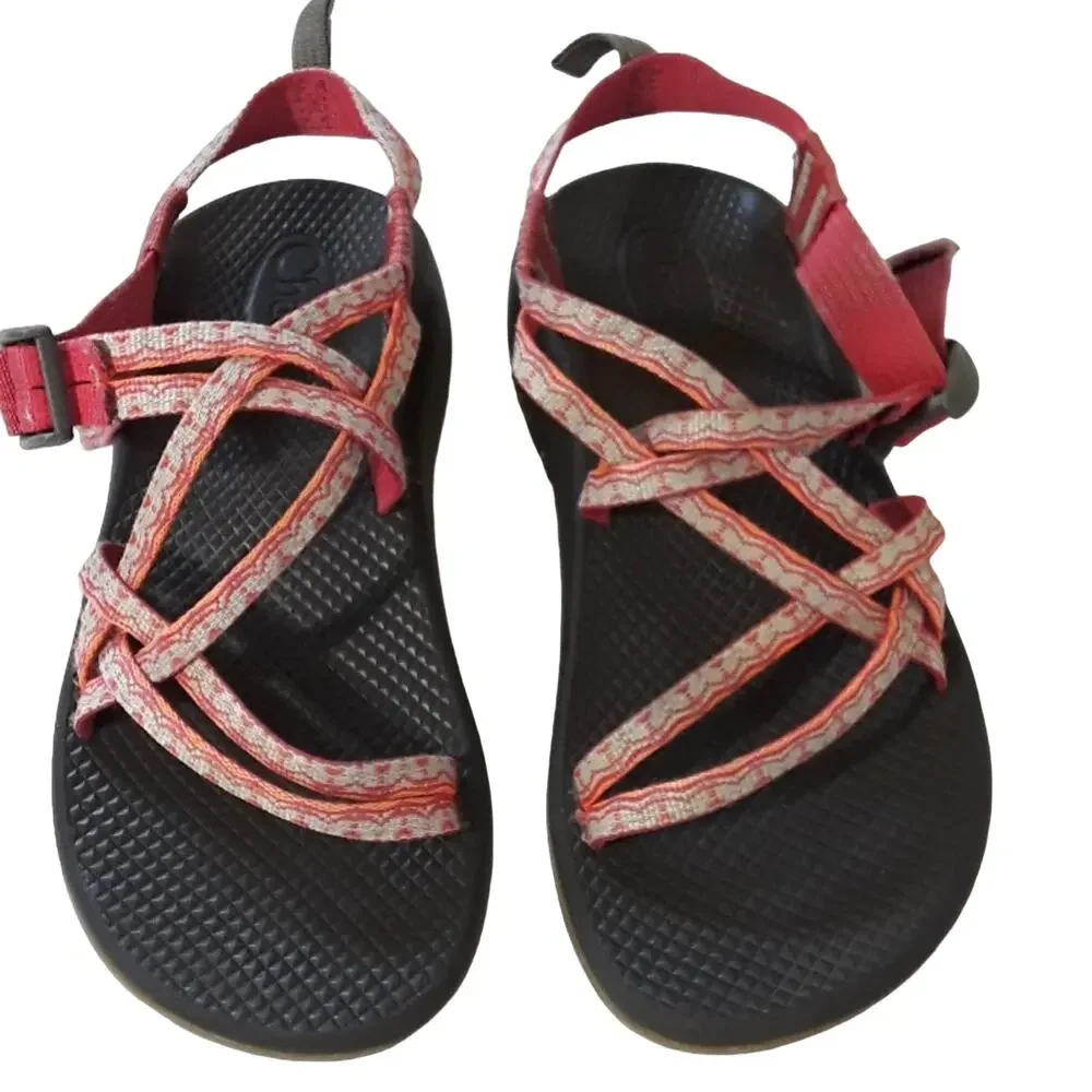 Chacos Women Sz 5 Gray Pink Strappy Adjustable Hiking Outdoors Water Sandal